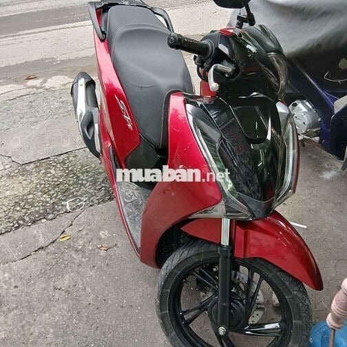 Sh 150i 2017 chinh chu  bstp xe đep may zin