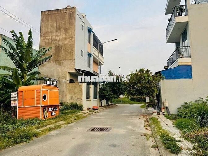 CẦN Bán gấp LÔ ĐẤT NGỘP BÌNH MỸ CỦ CHI 107m2 giá chỉ 600tr SHR