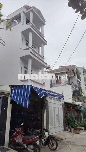 Nhà 4 Tầng, Nguyễn Hữu Tiến,Tân Phú, hẻm 8m,
Dt 4x17m giá trên 8 Tỷ