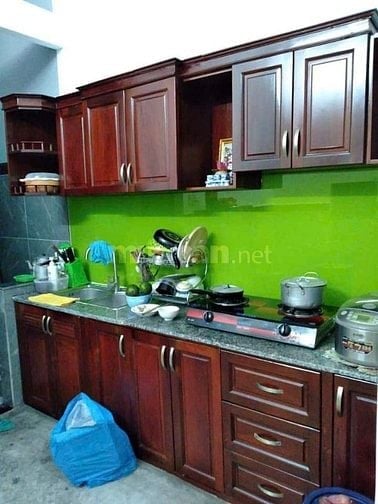 Chính chủ gửi bán căn nhà 1 trệt 1 lầu và 3 phòng ngủ - sát QL13 