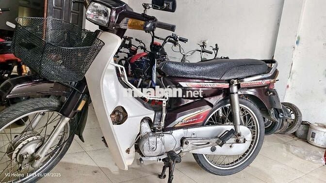 Xe dream cỏ cho anh em dân lao động HSSV
