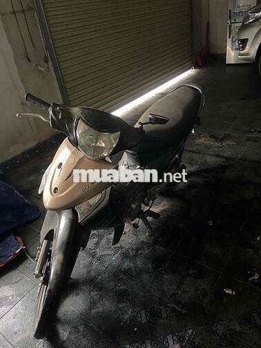 Cần Bán Xe REVO