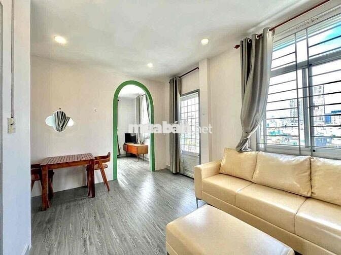 Căn hộ 1Pn ban công view cao, full nội thất, nhiều ánh sáng tự nhiên