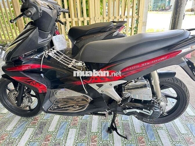 cửa hàng có trao đổi mua bán xe qua sử dụng