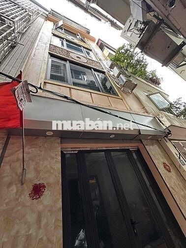 BÁN NHÀ NGỌC THUỴ PHÂN KHÚC HIẾM GIÁ RẺ . 40M XÂY 5 TẦNG GẦN OTO