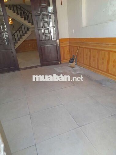 Cho thuê nhà 4 tầng 5pn5w đường 7m giá 13tr