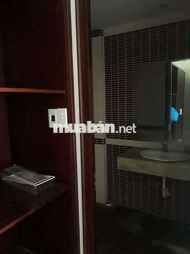 Cho thuê nhà 20p làm lưu trú mặt tiền Lê Văn Hiến