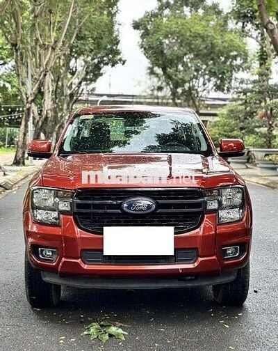 Cần bán Ford Ranger model 2023 XLS 2.0L 2 cầu