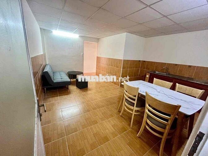 PASS NHÀ NGUYÊN CĂN sẵn máy lạnh, máy nước nóng, máy giặt