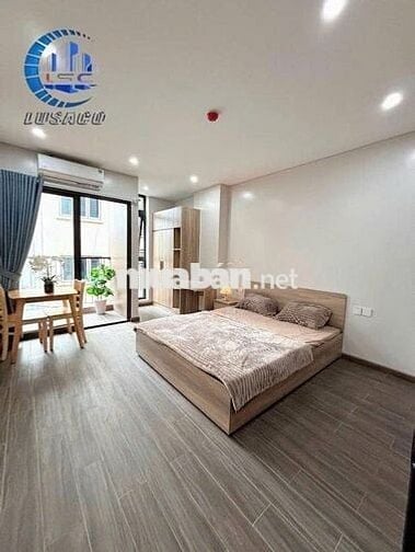 CHO THUÊ STUDIO BAN CÔNG LỚN RỘNG NGAY MỄ TRÌ, KEANG NAM FULL NỘI THẤT