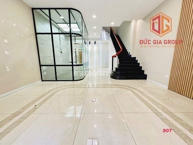 Cho thuê shophouse 1 trệt 2 lầu  Vincom Biên Hoà