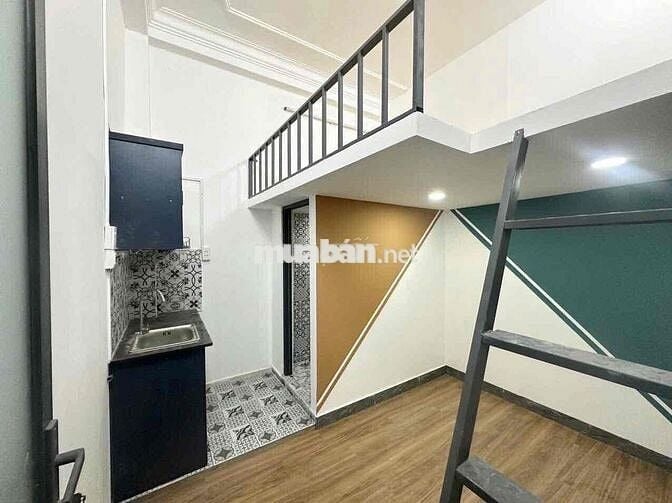 CHO THUÊ PHÒNG CÓ GÁC, MÁY LẠNH, TỦ BẾP,WC RIÊNG 4Tr2 NGÃ TƯ HÀNG XANH
