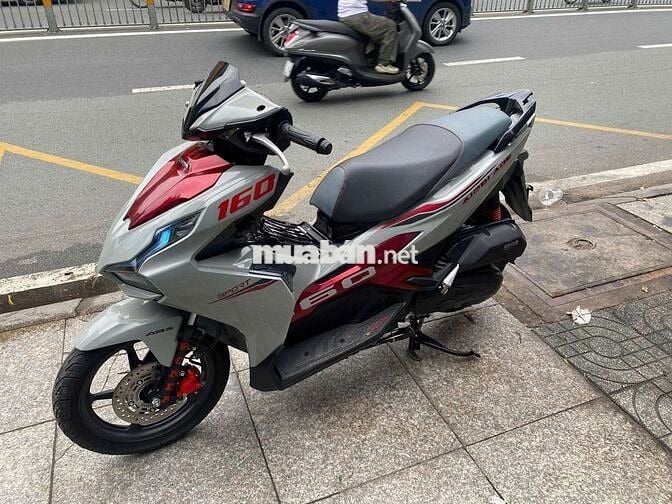 Honda air blade 160 ABS 2023 mới 90% hồ sơ gốc cầm