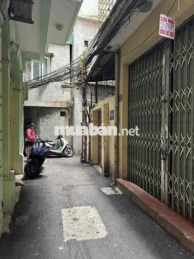 Cần bán gấp nhà phố Ngô Sỹ Liên 15m  5 tầng 3mt  3.65 Tỷ Đống Đa
