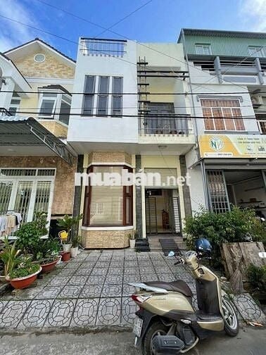 Nhà trệt lầu có nội thất KDC Thới nhựt