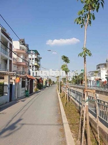 340m FULL THỔ CƯ- NỞ HÂU L - THẠNH LỘC 24tr/1M XÂY CHDV ĐỈNH