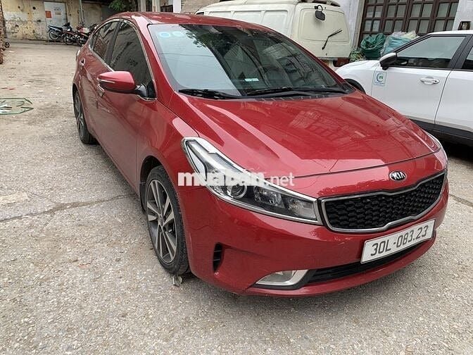 Kia Cerato 2018 1.6 AT - 987600 km