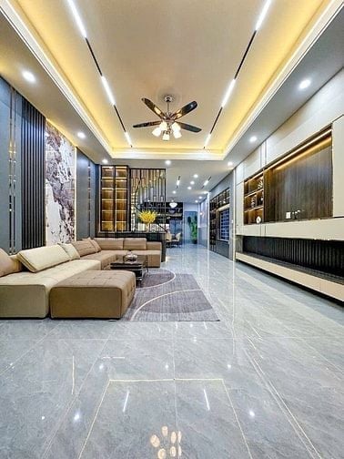 MẶT TIỀN PHAN ĐĂNG LƯU CHỈ 10.5 TỶ ĐANG CHO THUÊ 40TR/THÁNG SHR