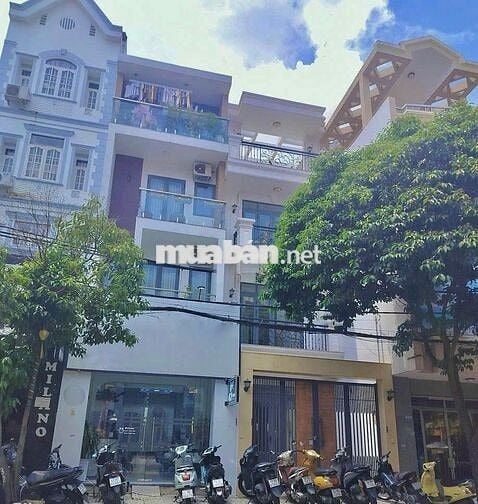 SIÊU PHẨM NHÀ MỚI 3 LẦU – MẶT TIỀN ĐƯỜNG D KHU SỐ 7A, Đường D5, BT
