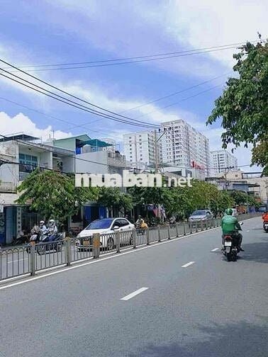 BÁN NHÀ  MT 2 TẦNG _GẦN ĐẦM SEN-DT46M2_GIÁ HƠN 5.xx TỶ TL💥