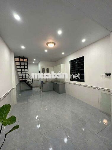 NHÀ 2 TẦNG ĐẸP — PHAN THỊ HÀNH-PHƯỜNG PHÚ THỌ HÒA (8m x 4m)