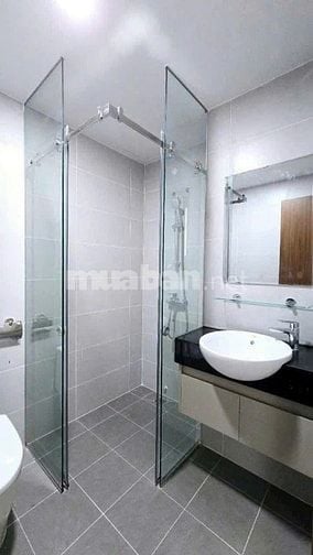 C/C Golden Mansion, Phổ Quang,PN: 140m2, 3pn rộng, full nội thất, 22tr