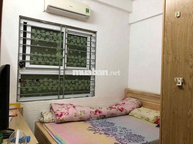Cho thuê chung cư tầng 5 CT10C Đại Thanh 36m2 giá 4 triệu/tháng