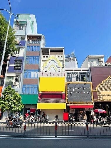 🏢 Nhà 3/2 Q10, 5.5x15m – Trệt, lửng, 3 lầu, 4WC – chỉ 60tr!