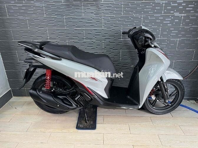 Honda SH125 date 2024 Abs Xám Xi Măng Bs Sài Gòn