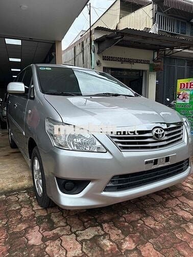 Toyota Innova 2012 E - HÀNG XỊN