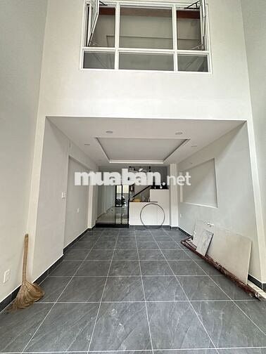 Nhà cho thuê khu bàu cát P14 TB. 4m x 17m 5 tầng 6p 5wc giá 22tr TL