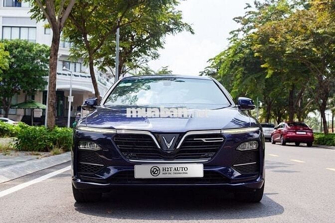 VinFast Lux A2.0 Premium 2.0 AT 2020