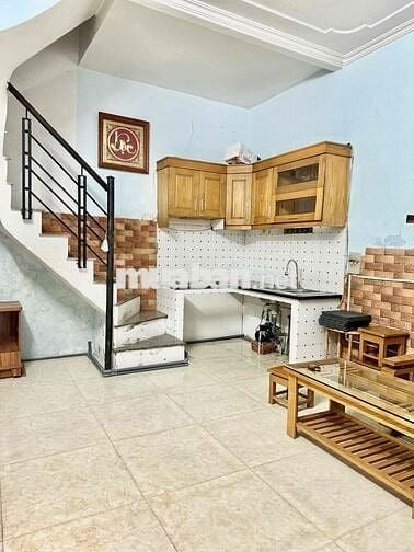 Cho thuê nhà riêng 3 tầng 25m2, 3 phòng ngủ, 1 phòng khách
