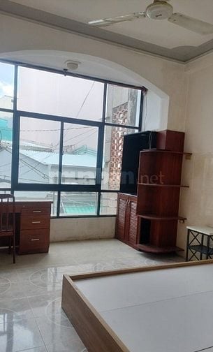 Bán sát mặt tiền Đất Thánh, Tân Bình, 40m2, 3 tầng 3PN, chỉ 5 tỷ nhỉnh