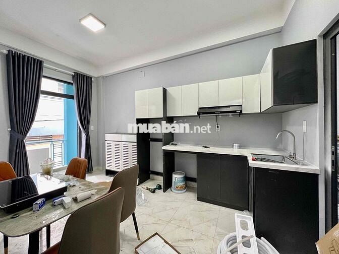 Cho Thuê 2PN 1PN 50m2 Luxury Thang Máy Nhà Xe Kế ĐH Kinh Tế UEH Q10