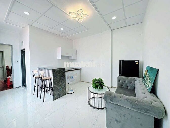 CĂN 1 PHÒNG NGỦ TÁCH BẾP CỬA SỔ TRỜI THOÁNG GẦN BẾN XE MIỀN ĐÔNG CŨ
