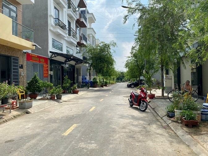 Bán Lô 4x13.5 Thổ Cư Vườn Lài,Sát Gò Vấp,Giá 3.8 Tỷ