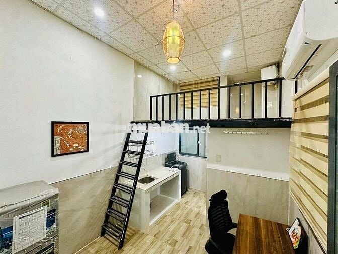 CĂN HỘ GÁC LỬNG MỚI - FULL NỘI THẤT NGAY CẦU VƯỢT NGÃ BA HUẾ