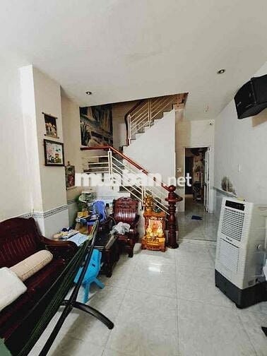 Bán nhà Quang Trung, 70m2, 2 Tầng, 4PN, HXH, nhà mới, TL