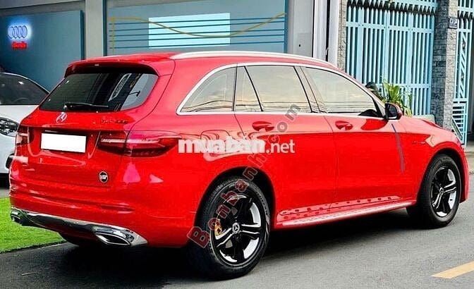 Mercedes Benz GLC 300 đăng ký 7/2022 - 40.000 km