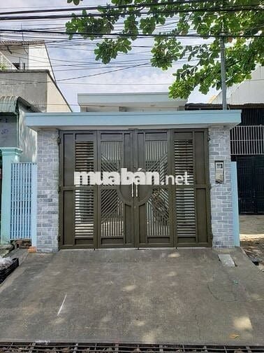 Cho thuê nhà nguyên căn, có sân đậu ô ở phường Tân Phong Biên Hoà