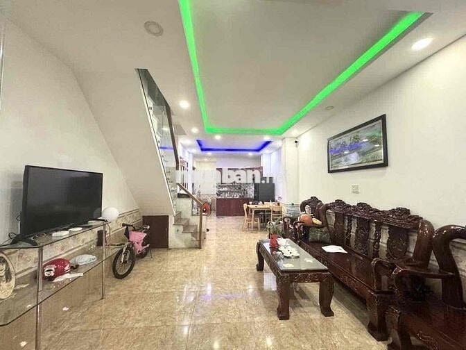 Giảm Giá Bán Nhanh Nhà 2 Tầng SHR Ngang 4m Hẻm Xe hơi Chỉ Nhỉnh 3 đông