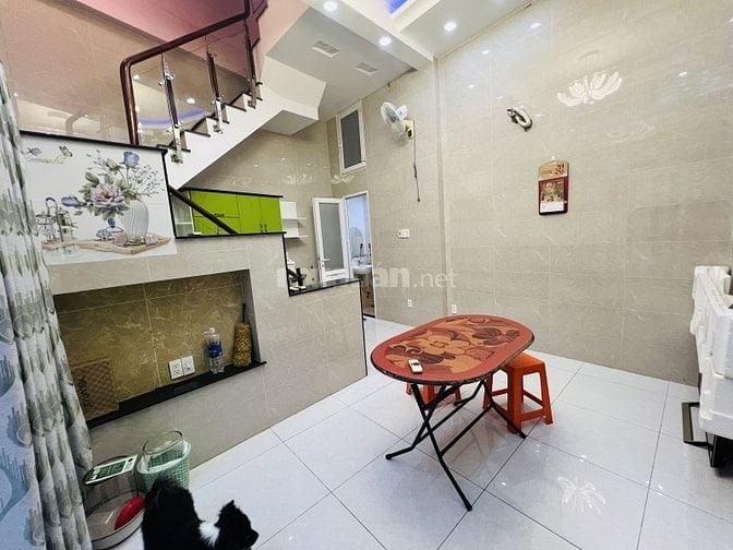 NHÀ MỚI ĐẸP- PHAN XÍCH LONG 2PN, 3WC, 14TR