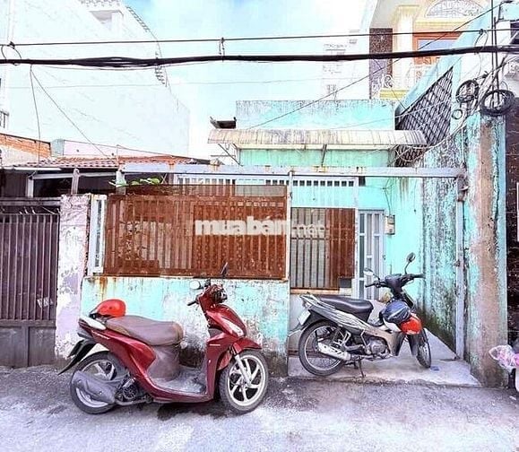 NHÀ GẦN GIÁO XỨ HOÀ BÌNH LÊ ĐỨC THỌ (4 X20) SỔ HỒNG HẺM XE HƠI 5,6 TỶ