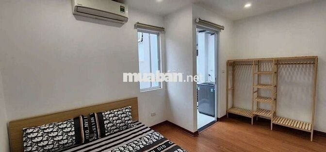 Cho thuê căn hộ studio 1 ngủ có ngăn cách cửa với bếp
