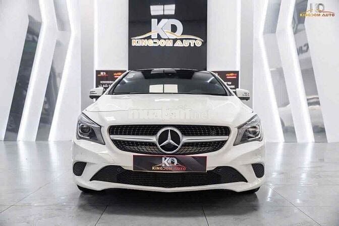 Mercedes CLA_200 model 2016 trắng nt đen rất đẹp 🎯