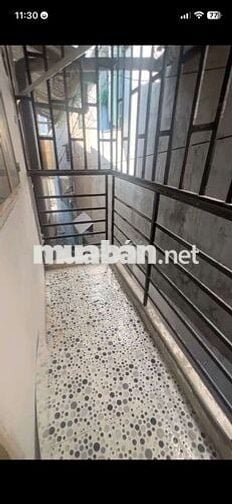 Cần bán nhà nhỏ hẻm 52 Nguyễn Thị Thập