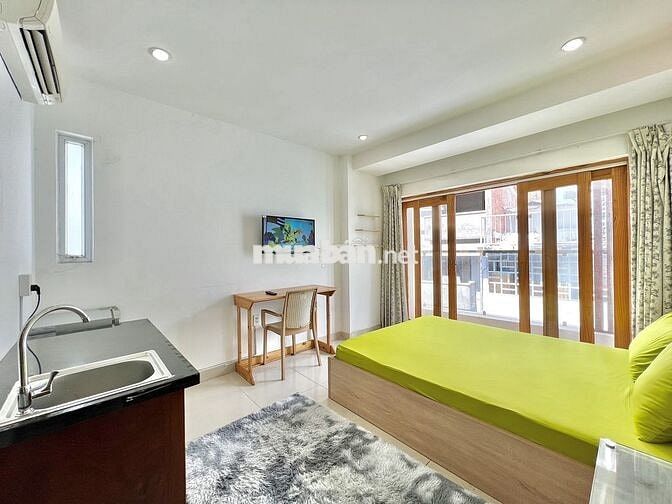 CĂN HỘ BAN CÔNG THOÁNG MÁT, NỘI THẤT ĐẦY ĐỦ KHU VIP LÊ VĂN SỸ QUẬN 3