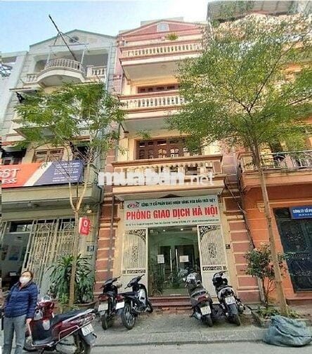 Nhà đường Trung Yên 10, Yên Hòa - Diện tích 65m2 x 4 tầng, 28 triệu/th