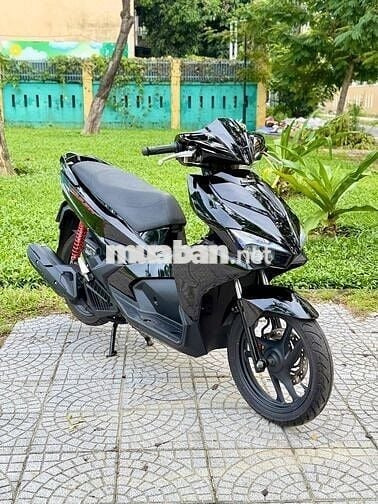 👉AIR BLADE 2017ful đen bóng bso 43 chính chủ,máy m